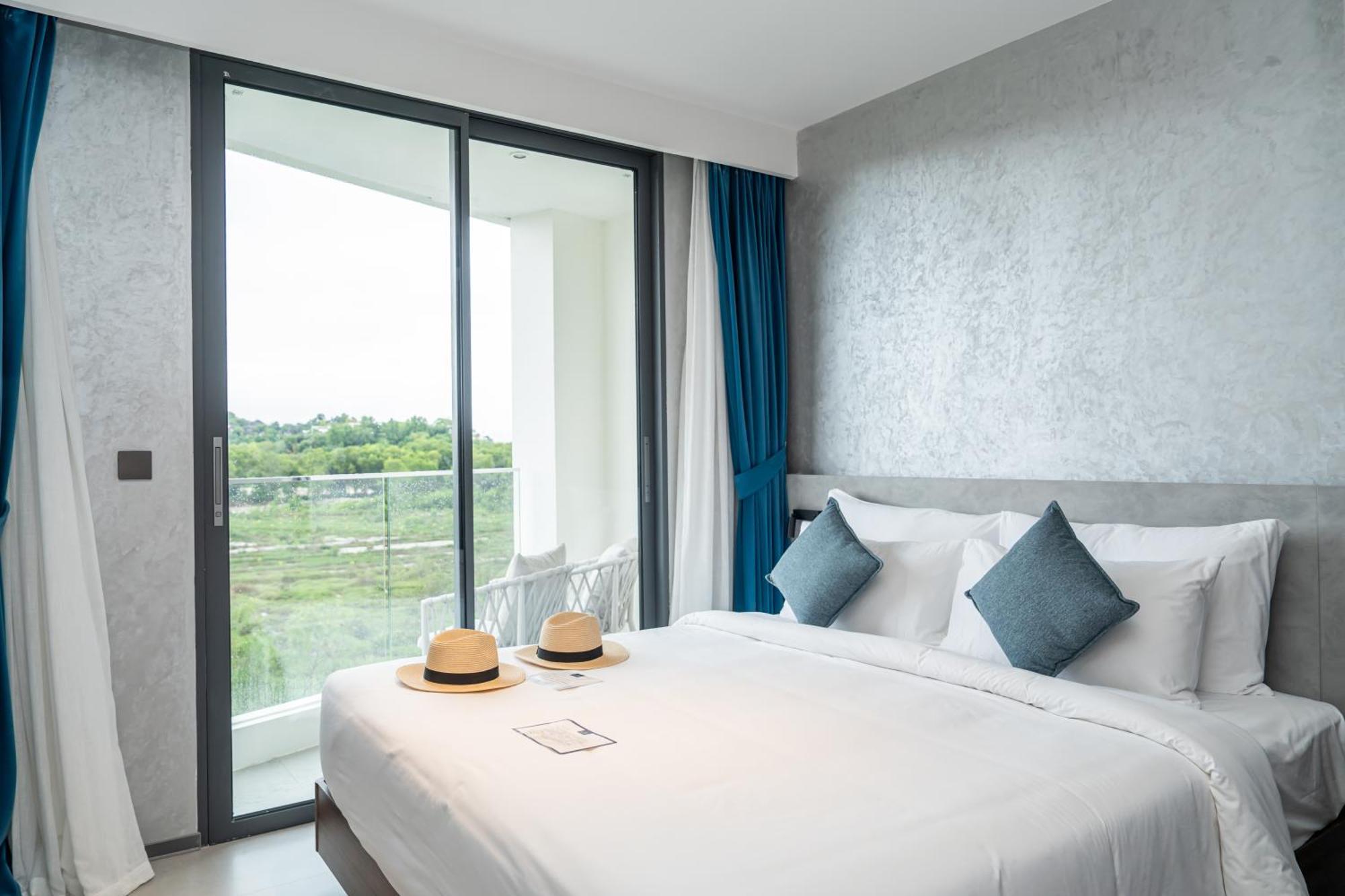 Kora Phuket Resort 5*